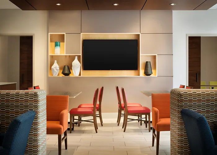 Holiday Inn Express & Suites - La Grange By Ihg